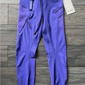 LULULEMON CARGO SHR HIKING TIGHT 25" | Color CHARGED INDIGO |NWT | Size 8